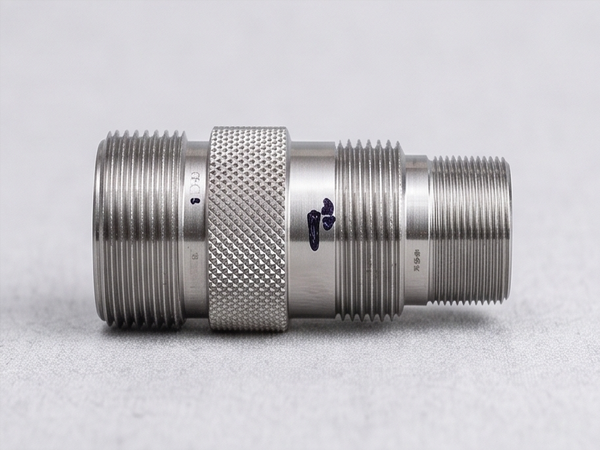 Threaded Pipe Connector